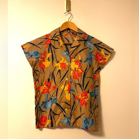 Vintage Hawaiian Blouse - Picture 1 of 3